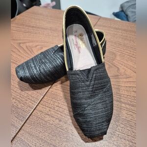 Bobs Skechers Classic Design Silver Sparkle